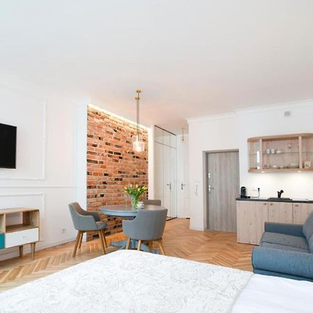 Kopernika Apart Torun Bagian luar foto